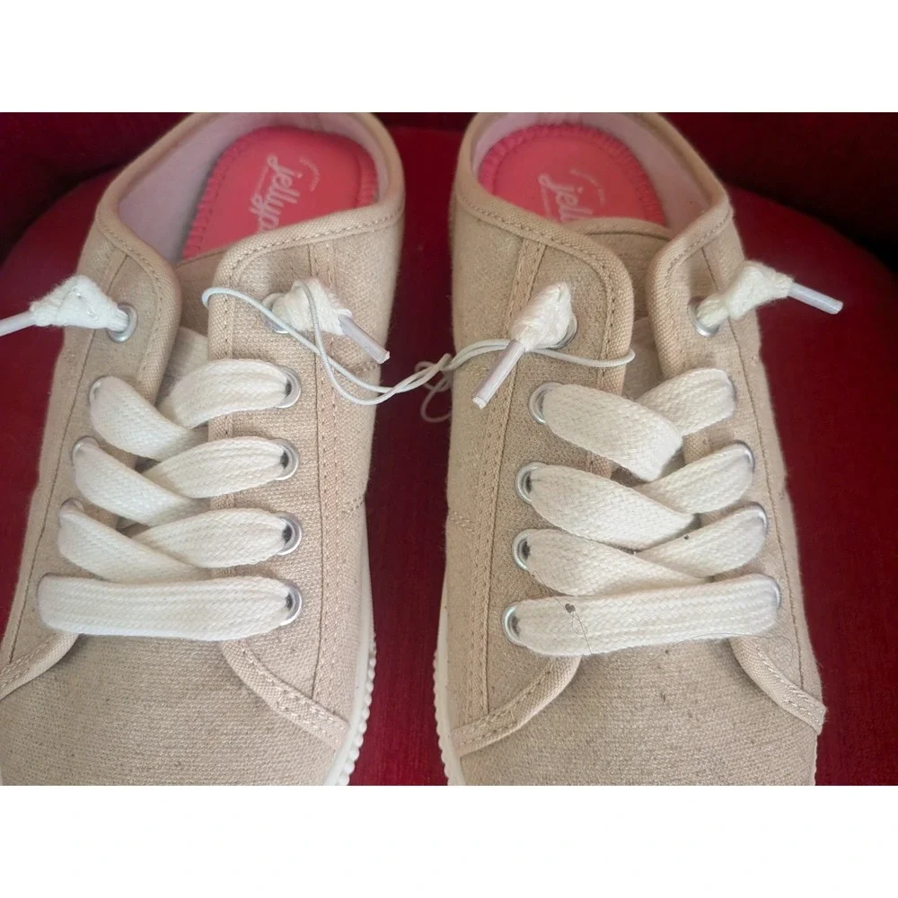 Jellypop Energy Sneakers Lace Up Low Back Champaign ladies Shoe 8M